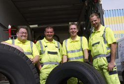 Hanrath_Reifen_Felgen_Service_Team_06